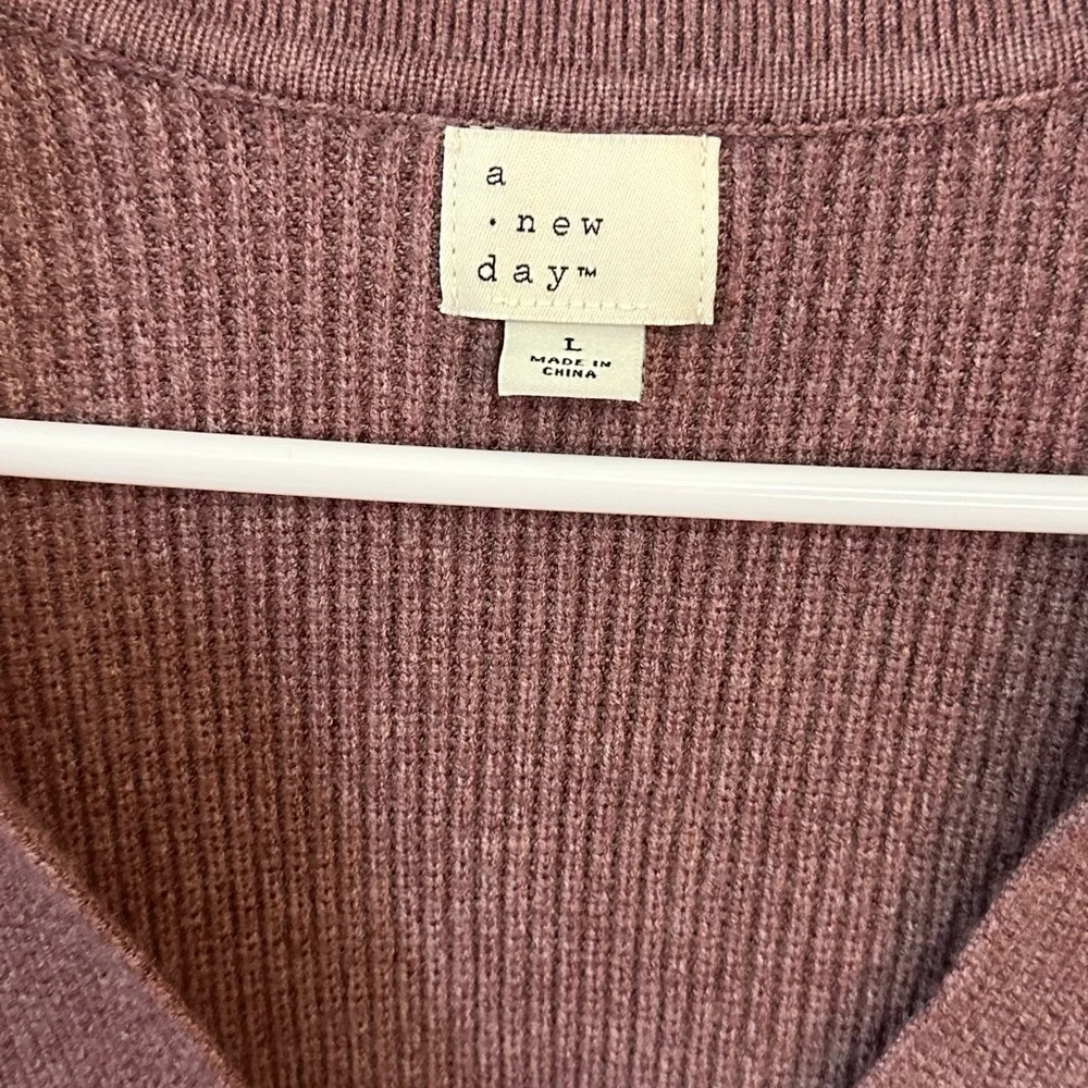 A new day Purple/Brownish  V-Neck Sweater waist length oversized size Large - Picture 3 of 7